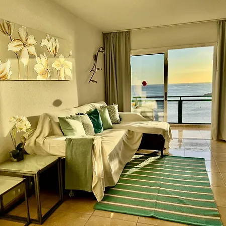 New The Terrace By The Sea -infinity Views & Aircond- Comodoro, Cristianos, Tenerife *