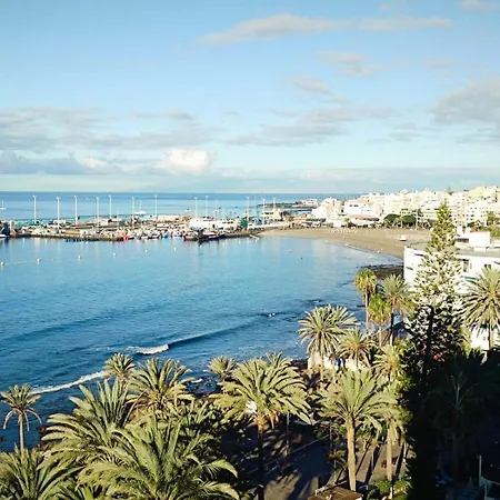 アパート New The Terrace By The Sea -infinity Views & Aircond- Comodoro, Cristianos, Tenerife