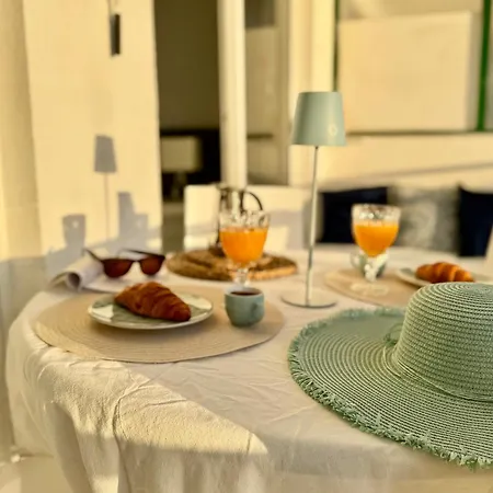 New The Terrace By The Sea, Infinity Views Comodoro, Cristianos, Tenerife * Los Cristianos (Tenerife)