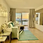New The Terrace By The Sea -infinity Views & Aircond- Comodoro, Cristianos, Tenerife شقة *