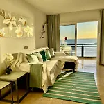New The Terrace By The Sea -infinity Views & Aircond- Comodoro, Cristianos, Tenerife *