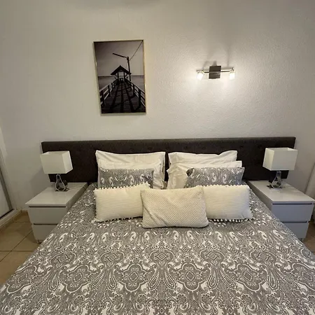 New The Terrace By The Sea -ocean & Pool View - Comodoro, Cristianos, Tenerife شقة لوس كريستيانوس