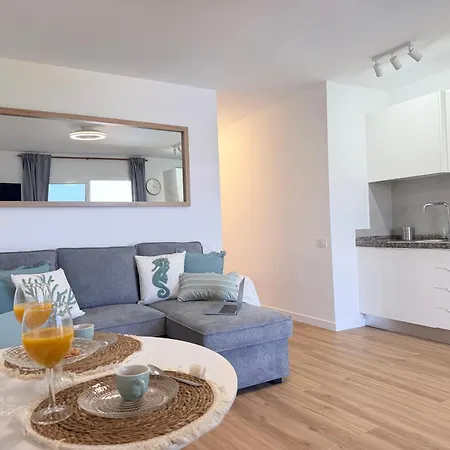 شقة New The Terrace By The Sea -ocean & Pool View - Comodoro, Cristianos, Tenerife