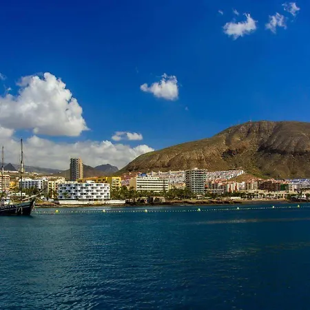 شقة New The Terrace By The Sea -ocean & Pool View - Comodoro, Cristianos, Tenerife لوس كريستيانوس