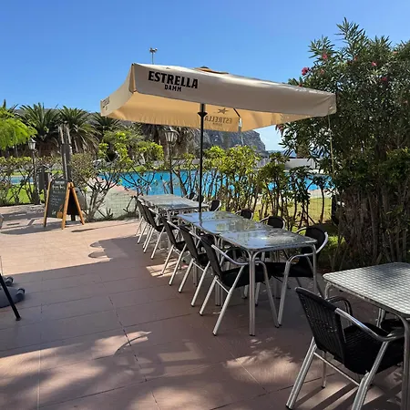 Apartmán New The Terrace By The Sea -infinity Views & Aircond- Comodoro, Cristianos, Tenerife Los Cristianos (Tenerife)
